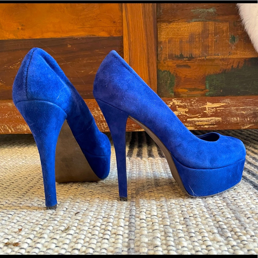 blue steve madden pumps